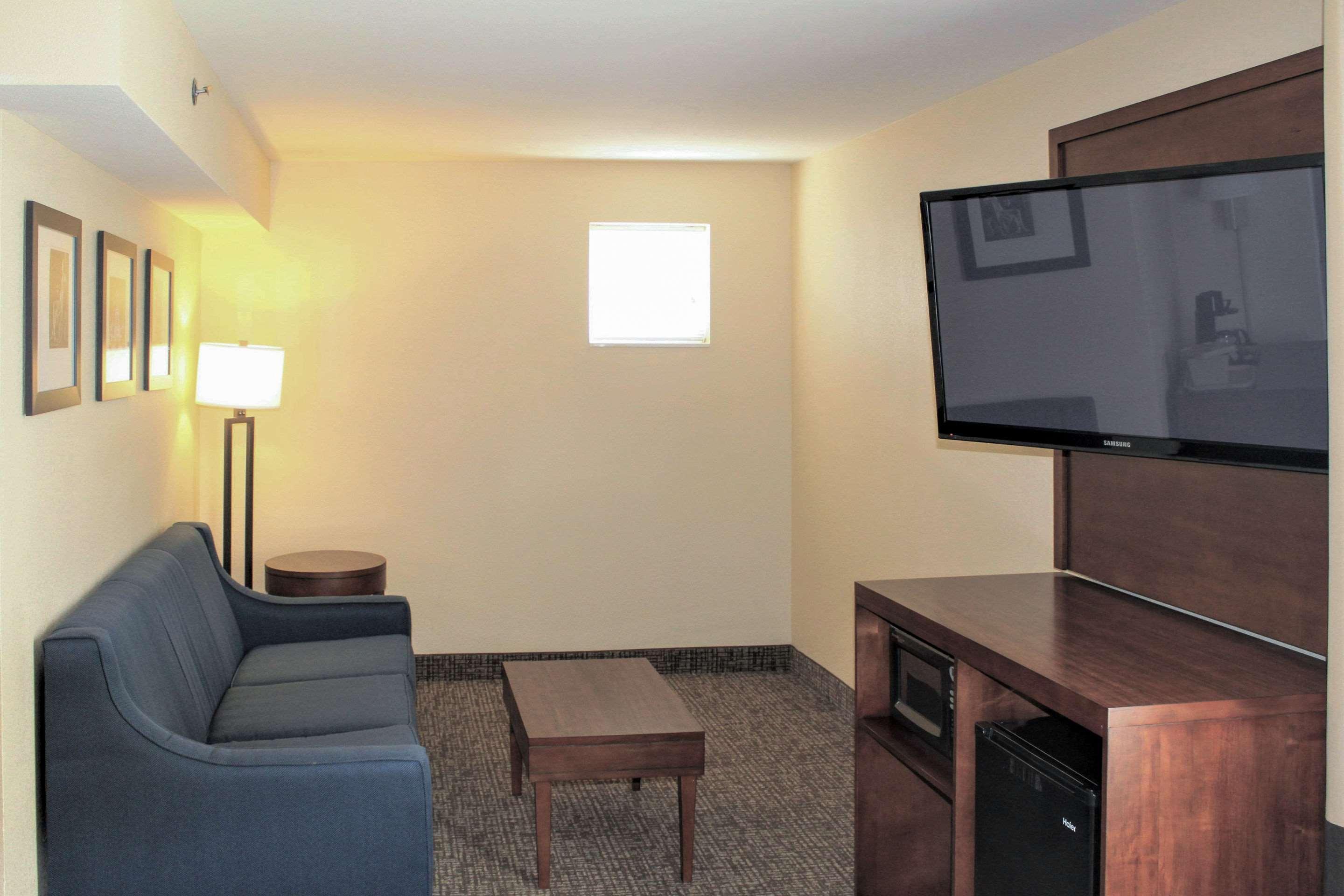 Comfort Inn & Suites St Louis - Chesterfield Extérieur photo